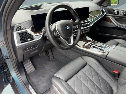 Blue 2026 BMW X5 xDrive40i