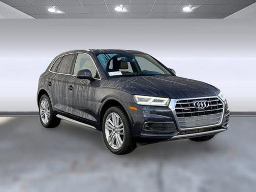 2020 Audi Q5 45 Prestige