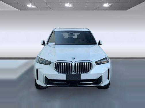 White 2026 BMW X5 xDrive40i