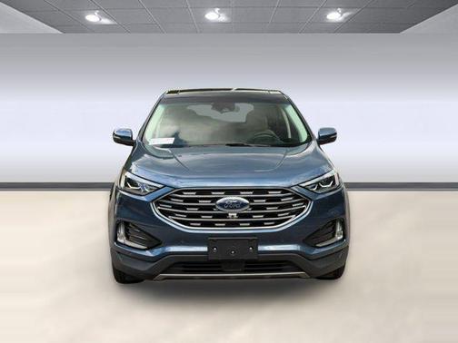 BLUE METALLIC 2019 Ford Edge Titanium