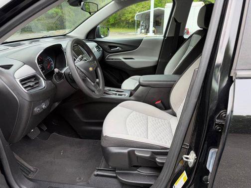 Mosaic Black Metallic 2020 Chevrolet Equinox LS