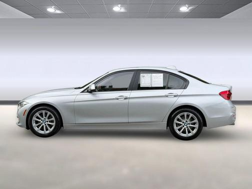 Glacier Silver Metallic 2018 BMW 320 i