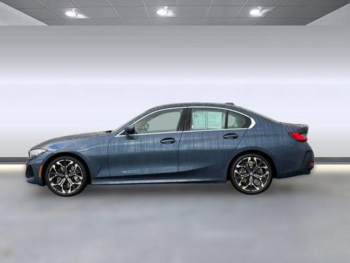2025 BMW 330 330i