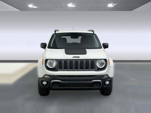 Alpine White Clearcoat 2023 Jeep Renegade Upland