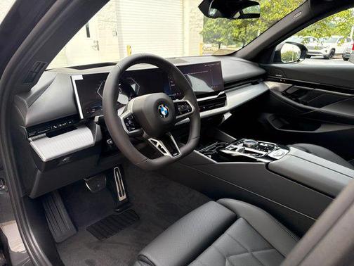 2026 BMW 530 i