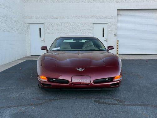 2003 Chevrolet Corvette Base