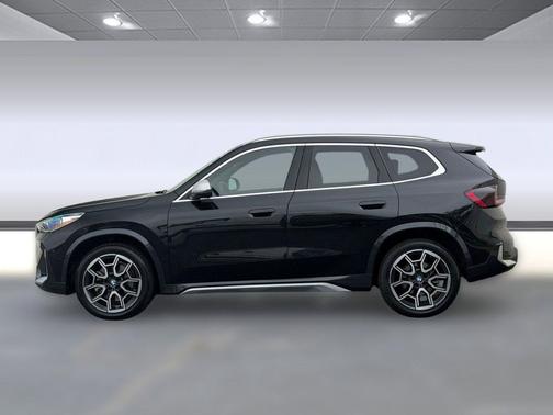 Black Sapphire Metallic 2023 BMW X1 xDrive28i