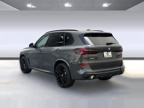 Dravit Grey Metallic 2026 BMW X5 xDrive40i