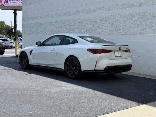 2025 BMW M4 Base