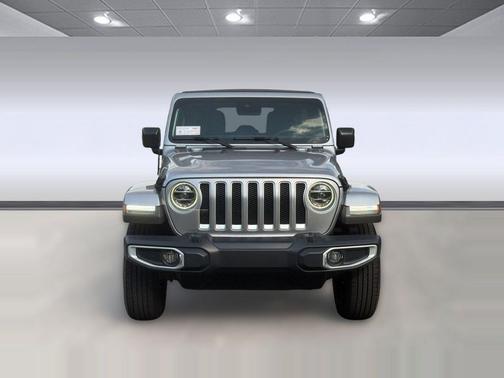 Billet Silver Metallic Clearcoat 2019 Jeep Wrangler Unlimited Sahara