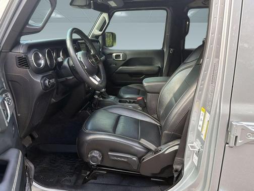 Billet Silver Metallic Clearcoat 2019 Jeep Wrangler Unlimited Sahara