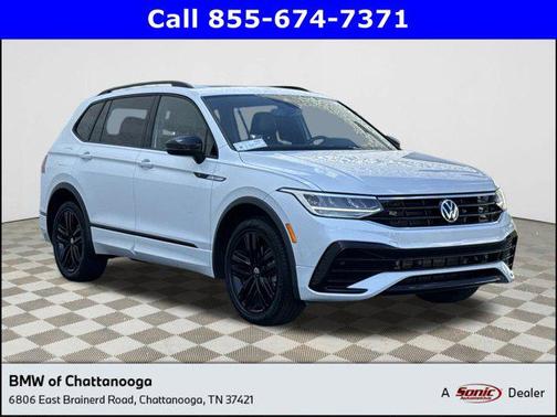 2022 Volkswagen Tiguan 2.0T SE R-Line Black