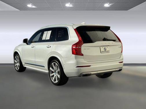 2019 Volvo XC90 T6 Inscription