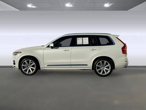 2019 Volvo XC90 T6 Inscription