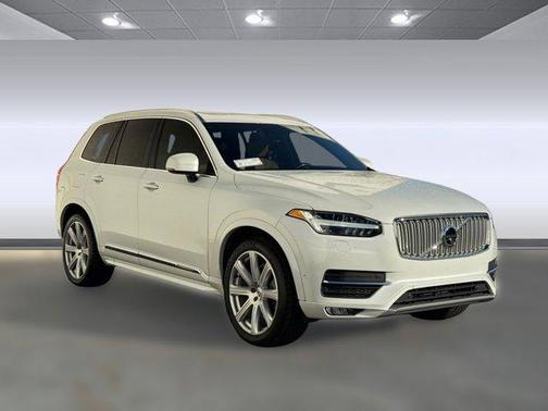2019 Volvo XC90 T6 Inscription