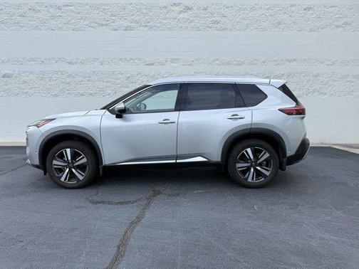 2022 Nissan Rogue Platinum