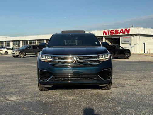 2022 Volkswagen Atlas Cross Sport 2.0T SEL