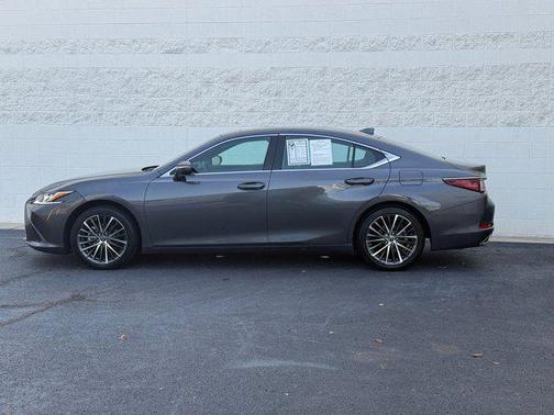2022 Lexus ES 350 Base
