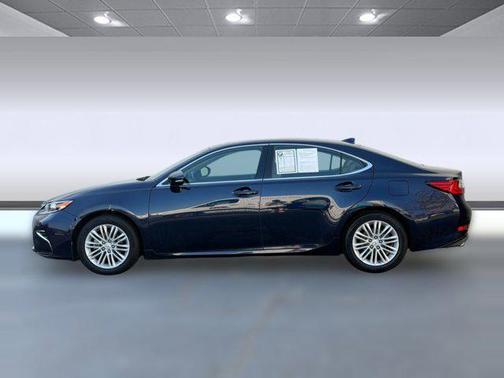 2017 Lexus ES 350 Base