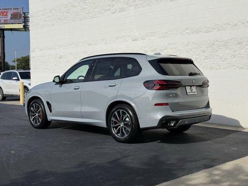 2026 BMW X5 PHEV xDrive50e