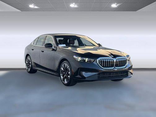 2025 BMW 540 i xDrive