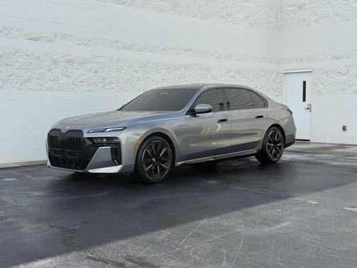 2023 BMW 760 i xDrive