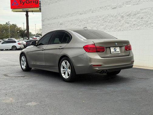 2016 BMW 328 328i