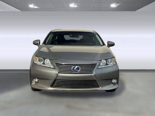 2015 Lexus ES 300h Base