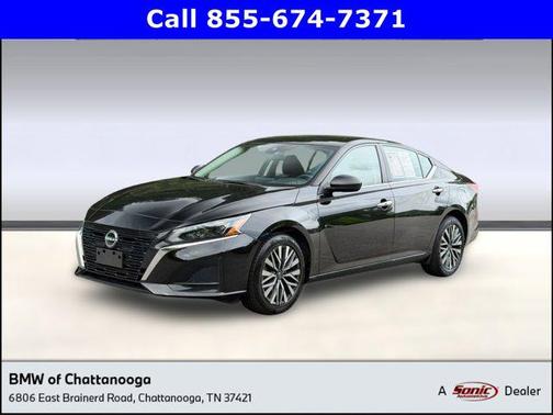Super Black 2024 Nissan Altima 2.5 SV