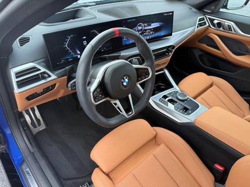 2025 BMW M440 i