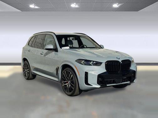 Brooklyn Grey Metallic 2026 BMW X5 xDrive40i