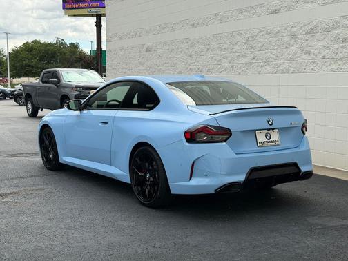 Zandvoort Blue 2026 BMW M240 i
