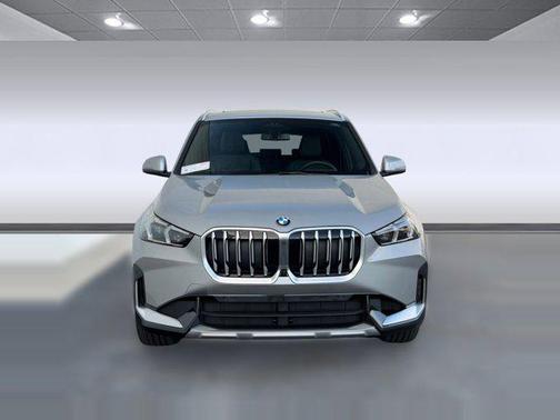 Space Silver Metallic 2026 BMW X1 xDrive28i