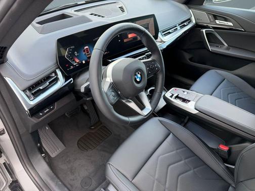 Space Silver Metallic 2026 BMW X1 xDrive28i