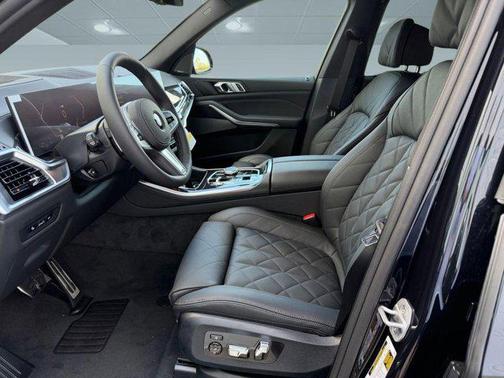 Carbon Black Metallic 2026 BMW X5 xDrive40i