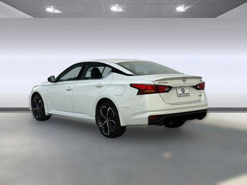 2023 Nissan Altima SR Intelligent AWD