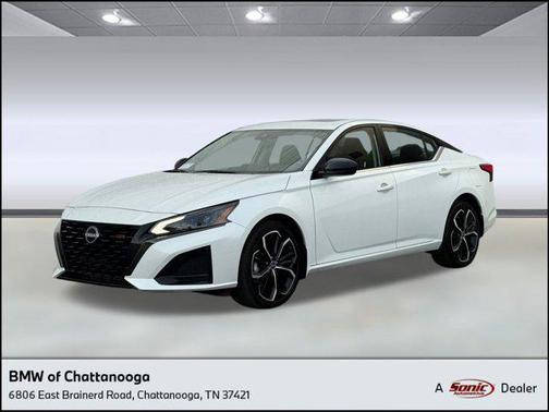 2023 Nissan Altima SR Intelligent AWD