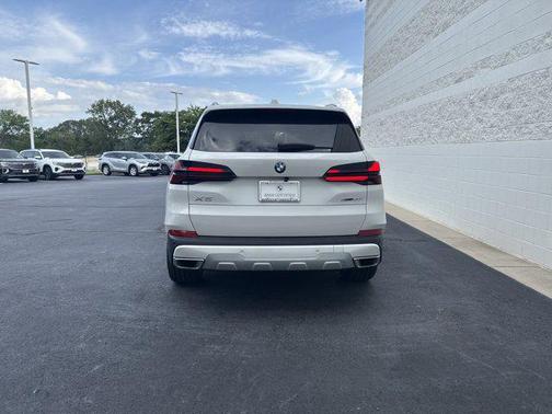 2025 BMW X5 sDrive40i