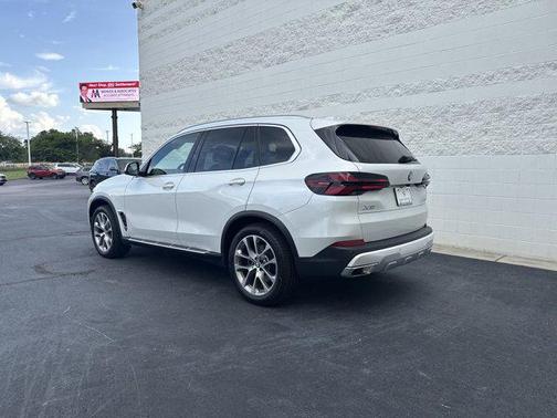 2025 BMW X5 sDrive40i