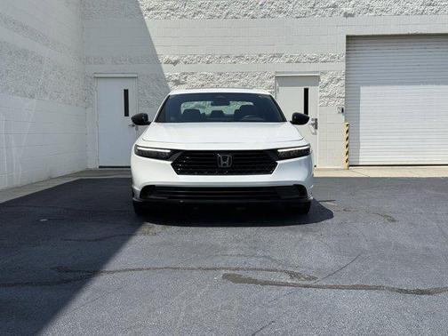 2023 Honda Accord Hybrid Base