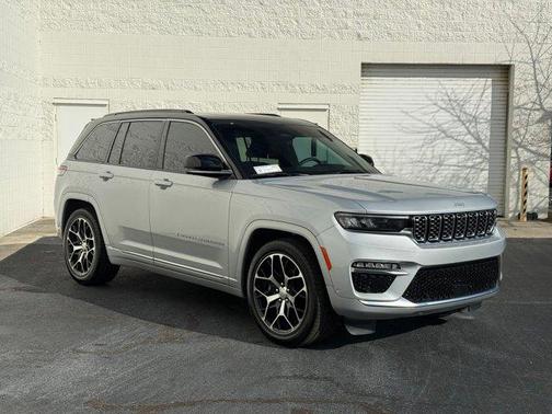 2025 Jeep Grand Cherokee Summit