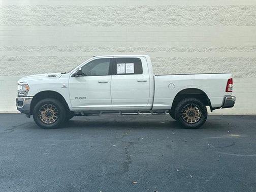 2020 RAM 2500 Big Horn Crew Cab 4X4 6'4' Box