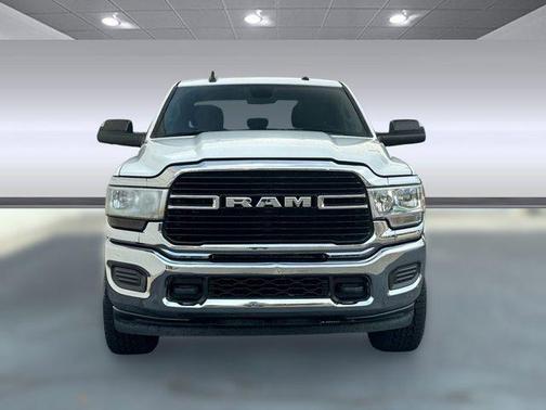 2020 RAM 2500 Big Horn Crew Cab 4X4 6'4' Box