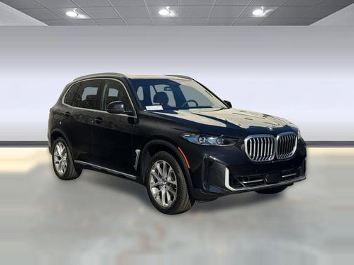 Black Sapphire Metallic 2026 BMW X5 sDrive40i