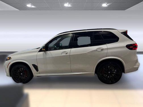 2026 BMW X5 M Base