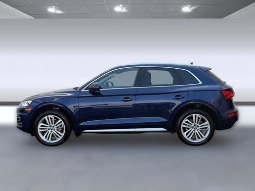 Black 2018 Audi Q5 2.0T Prestige