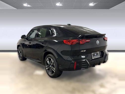 Black 2025 BMW X2 xDrive28i