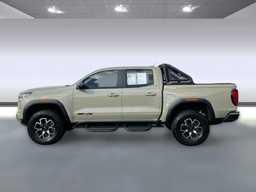 2024 GMC Canyon AT4X