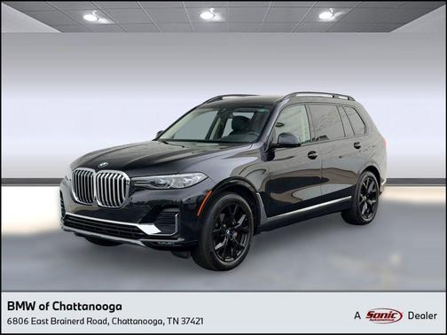 Black Sapphire Metallic 2022 BMW X7 xDrive40i