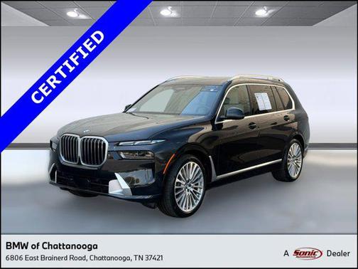 Black Sapphire Metallic 2025 BMW X7 xDrive40i